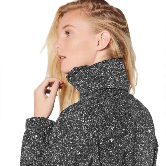 lululemon athletica Black Utility Jacket - Picture 2 of 9